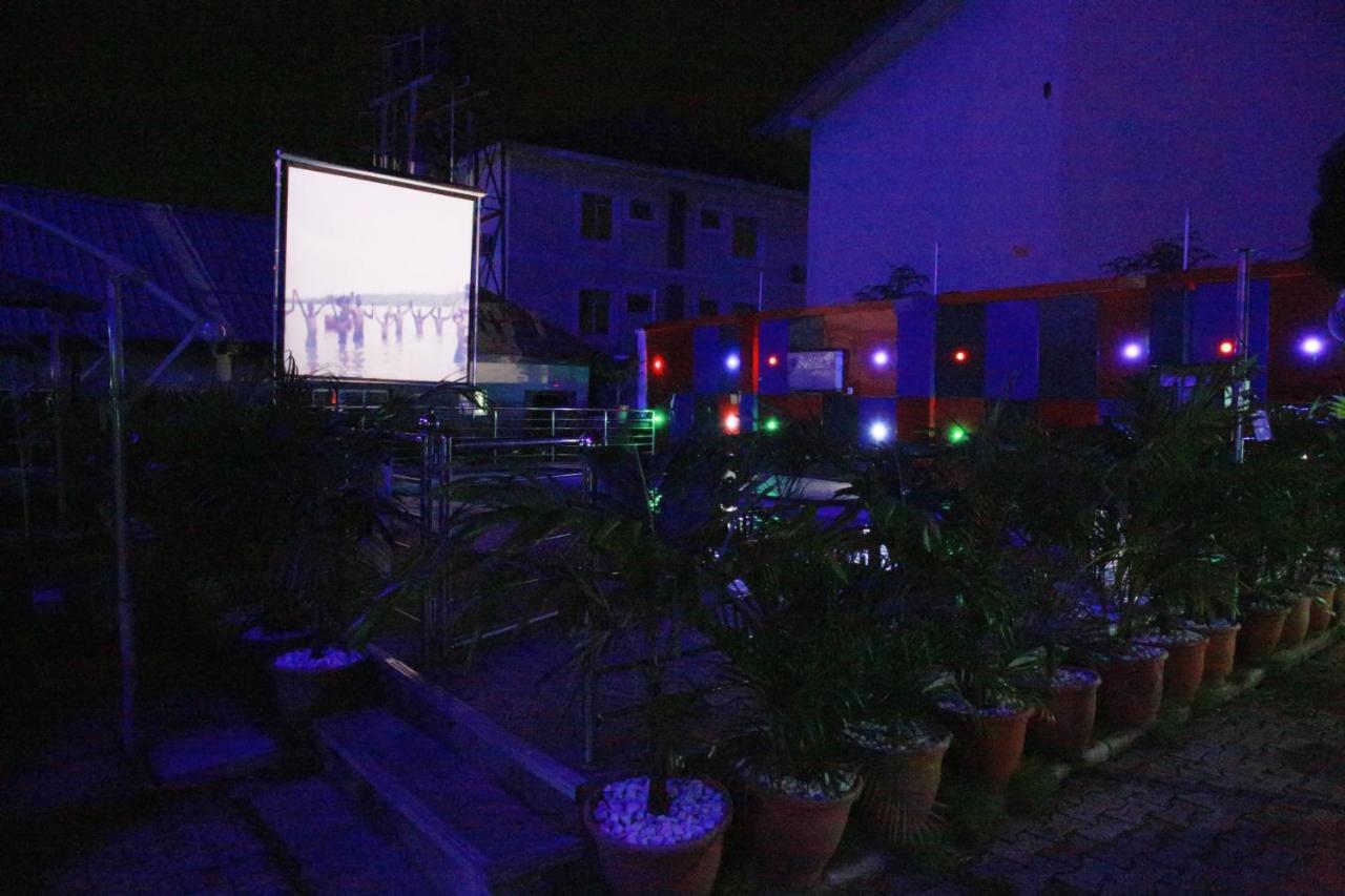 Western Dreams Hotel Abuja Luaran gambar