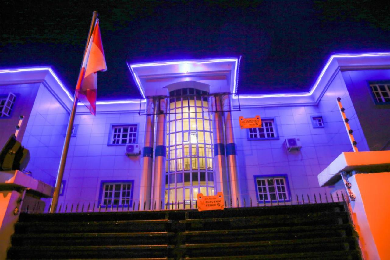 Western Dreams Hotel Abuja Luaran gambar