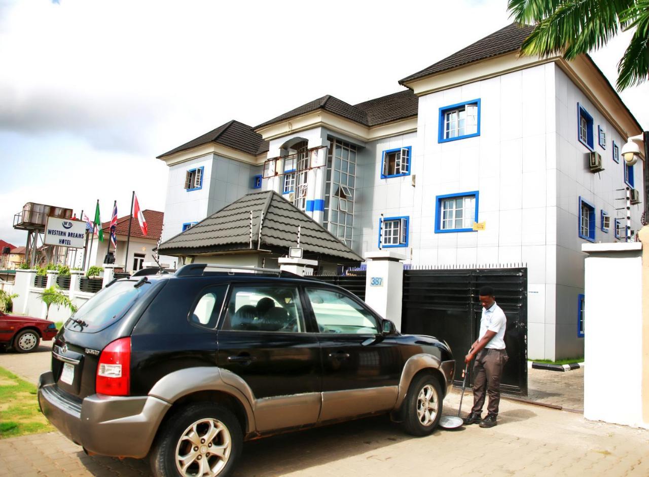 Western Dreams Hotel Abuja Luaran gambar