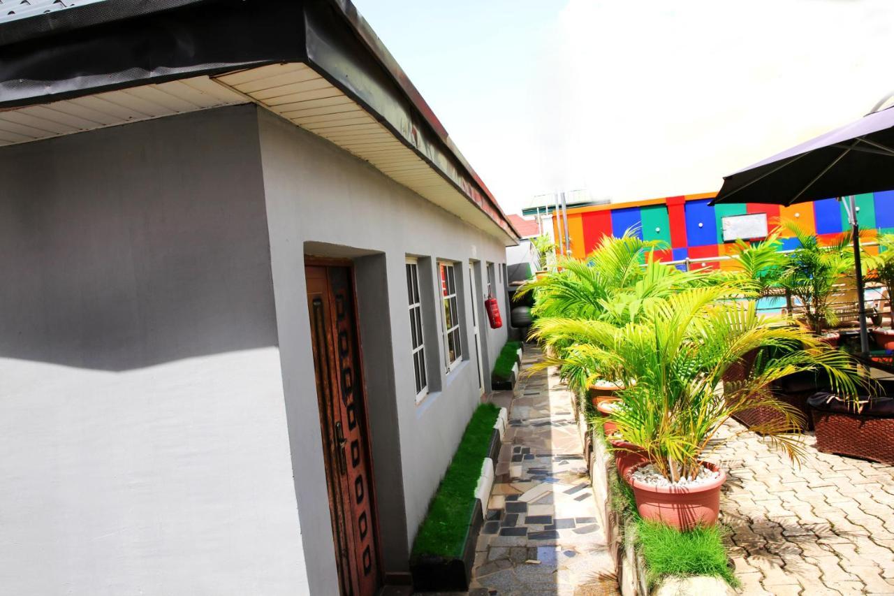 Western Dreams Hotel Abuja Luaran gambar